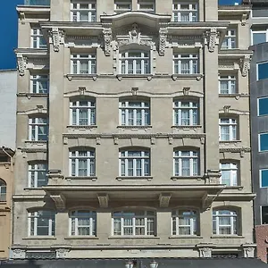 3* Ξενοδοχείο Alpek